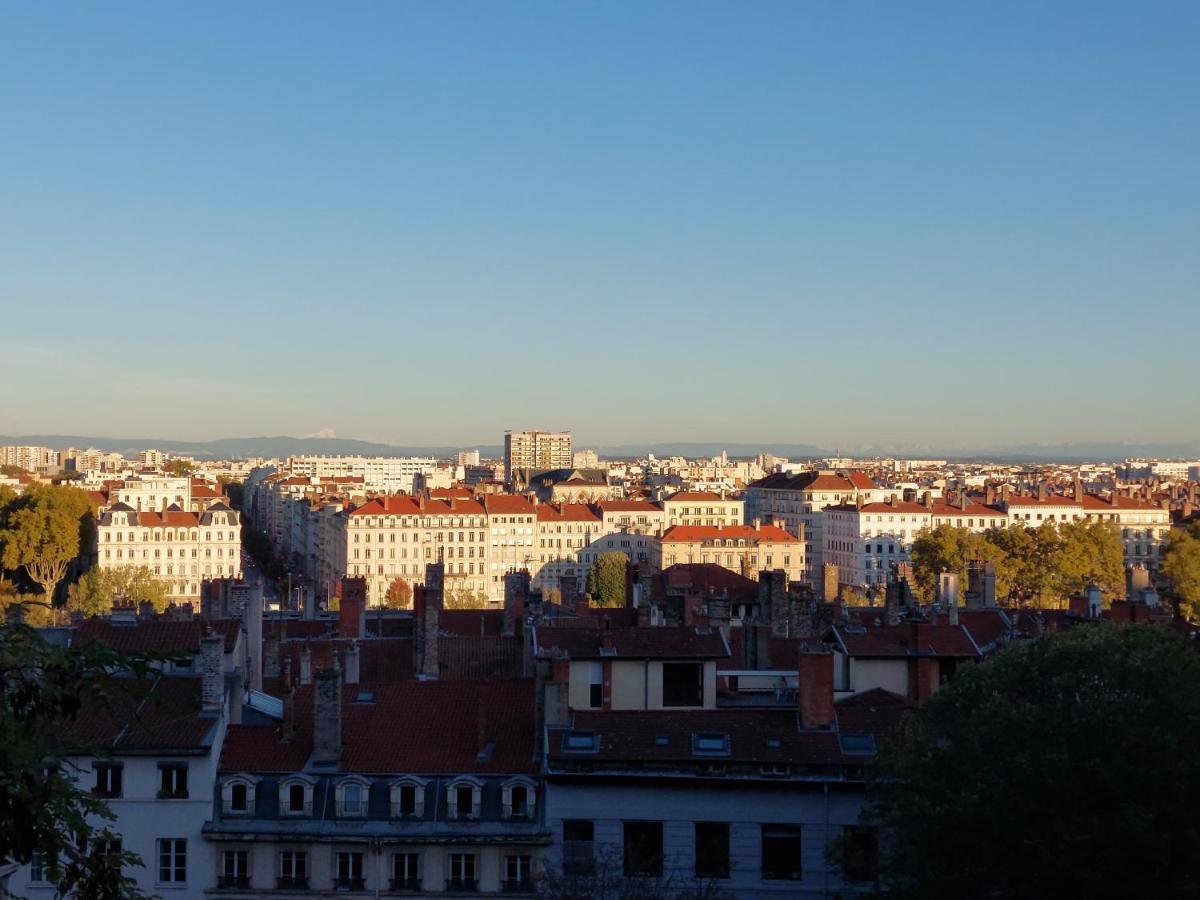 Gite Le Magneval Lyon Exterior foto